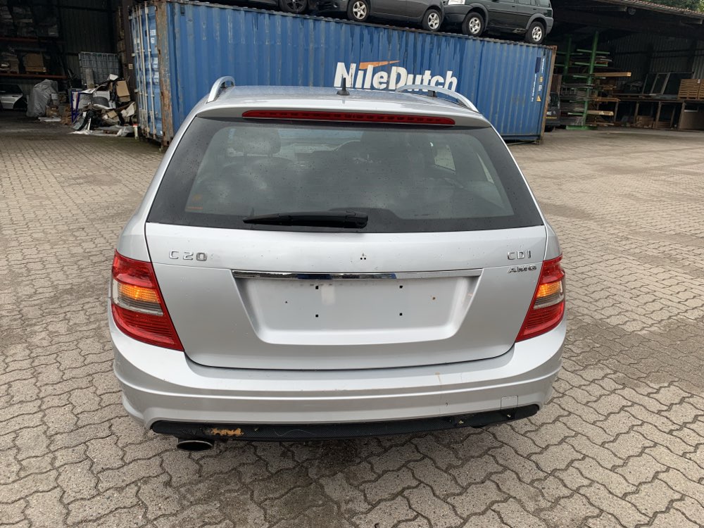Mercedes-Benz C-Klasse W204 220 CDI Bild 6