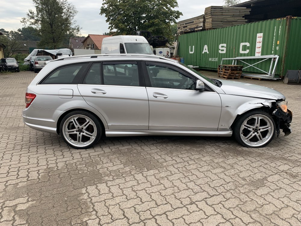 Mercedes-Benz C-Klasse W204 220 CDI Bild 8