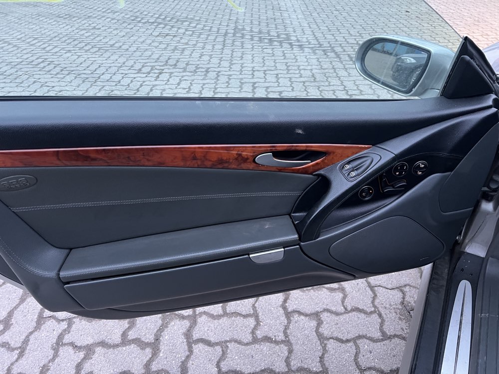 Mercedes-Benz SL R230 350 Bild 11